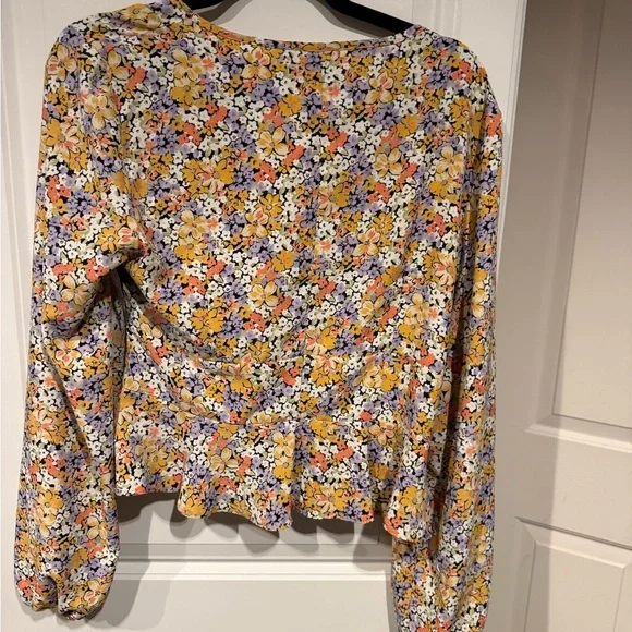 ASOS Multicolor Floral Blouse with Twist Detail - Picture 5 of 5
